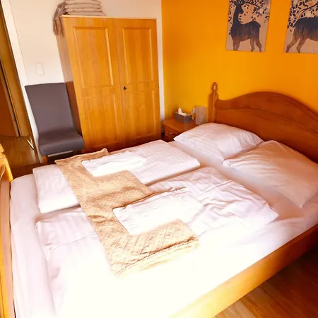 Sonntagshof Bed & Breakfast Förolach